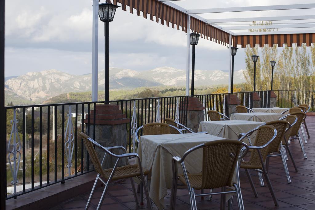 El Meson De Despenaperros Hotel Santa Elena Exterior photo