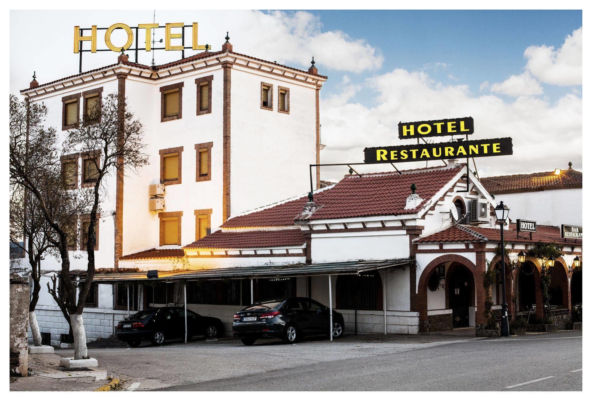 El Meson De Despenaperros Hotel Santa Elena Exterior photo