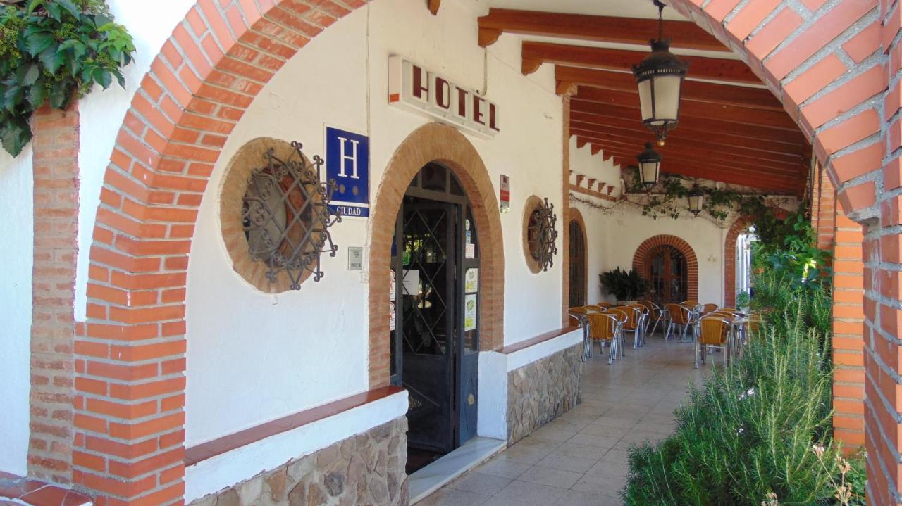 El Meson De Despenaperros Hotel Santa Elena Exterior photo